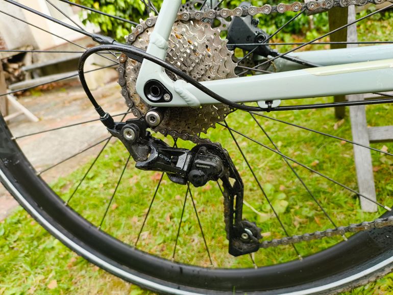 Used CUBE NULANE PRO 2023 2023 Road & Gravel, Light Gray — image 5 of 6