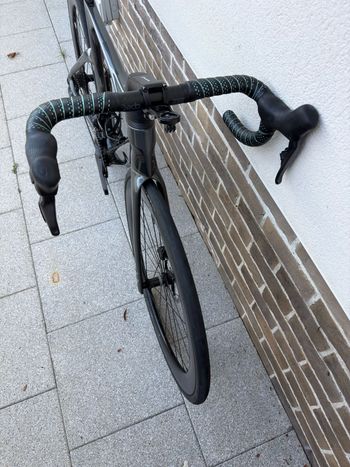 Used Bianchi Oltre Shimano Ultegra Di2 2024 Road & Gravel, Light Gray — image 8 of 19