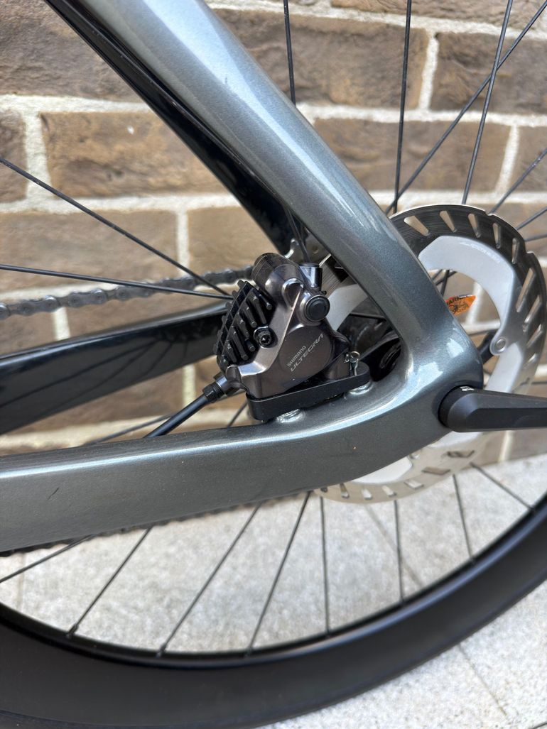 Used Bianchi Oltre Shimano Ultegra Di2 2024 Road & Gravel, Light Gray — image 13 of 19