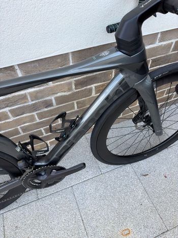 Used Bianchi Oltre Shimano Ultegra Di2 2024 Road & Gravel, Light Gray — image 9 of 19