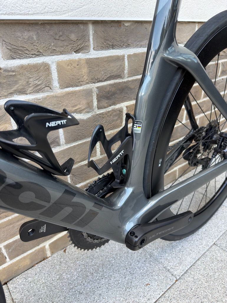 Used Bianchi Oltre Shimano Ultegra Di2 2024 Road & Gravel, Light Gray — image 17 of 19