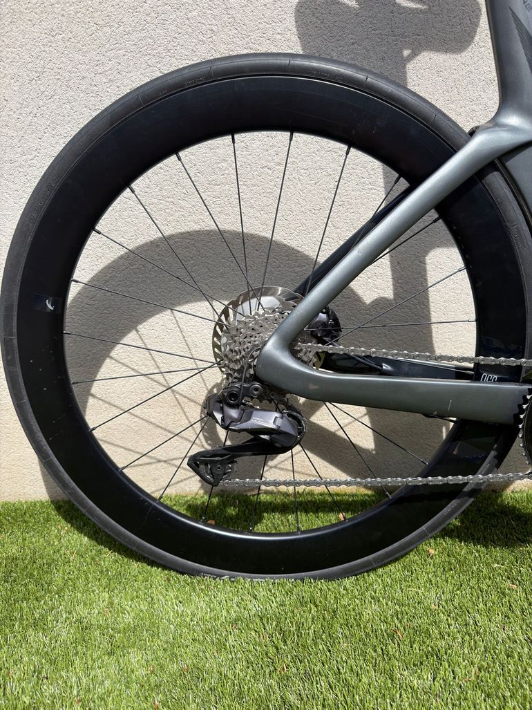Used Bianchi Oltre Shimano Ultegra Di2 2024 Road & Gravel, Gris claro — image 4 of 7