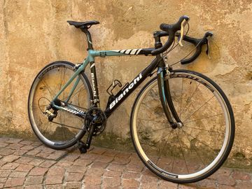 Bianchi 928 Shimano Ultegra 2008 Road & Gravel usato