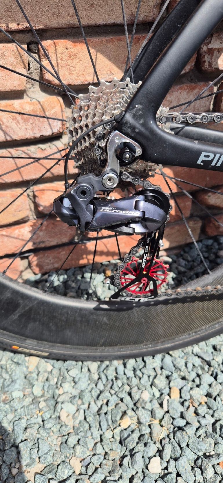 Used Pinarello Dogma F10 Rim Ultegra Di2 Bike 2020 2020 Road & Gravel, Nero — image 3 of 7