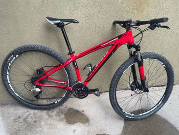 Used Specialized Rockhopper Shimano Deore XT 2016 Mountainbike, Red — image 5 of 5