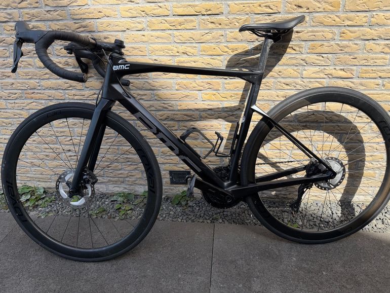 Used BMC Roadmachine FIVE 2023 2023 Road & Gravel — image 2 of 4
