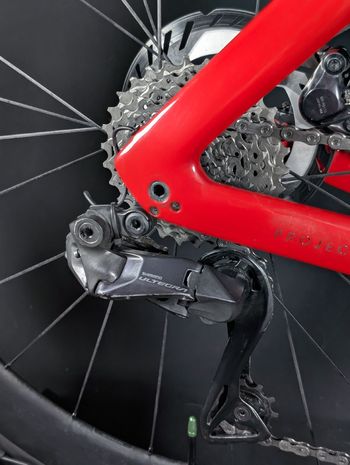 Used Trek Madone SLR 7 Gen 7 2024 2024 Road & Gravel — image 10 of 21