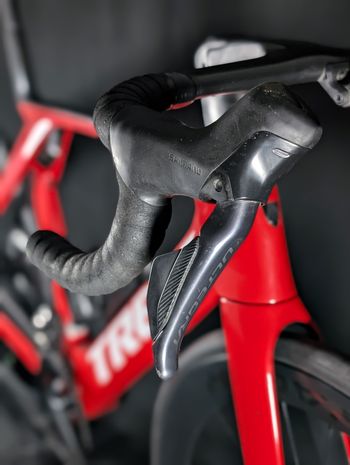 Used Trek Madone SLR 7 Gen 7 2024 2024 Road & Gravel — image 20 of 21