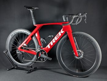 Used Trek Madone SLR 7 Gen 7 2024 2024 Road & Gravel — image 3 of 21