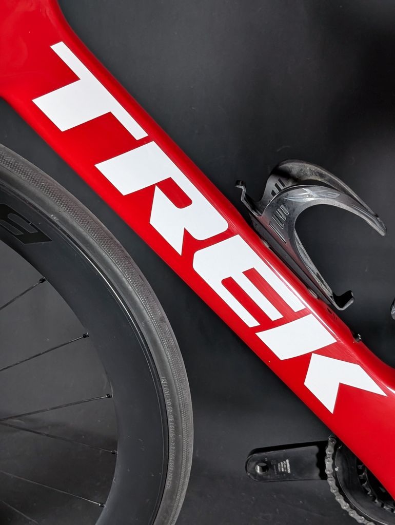 Used Trek Madone SLR 7 Gen 7 2024 2024 Road & Gravel — image 16 of 21