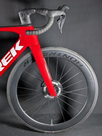 Used Trek Madone SLR 7 Gen 7 2024 2024 Road & Gravel — image 12 of 21