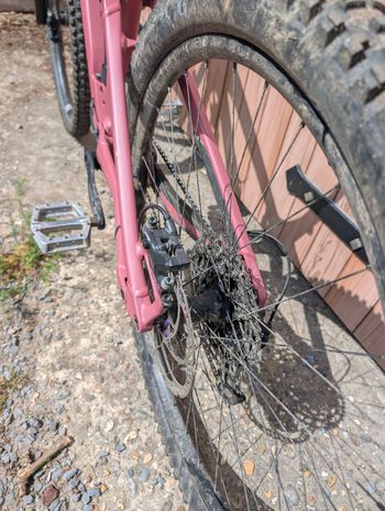 Used YT Industries Izzo Other 2025 Mountainbike — image 6 of 10