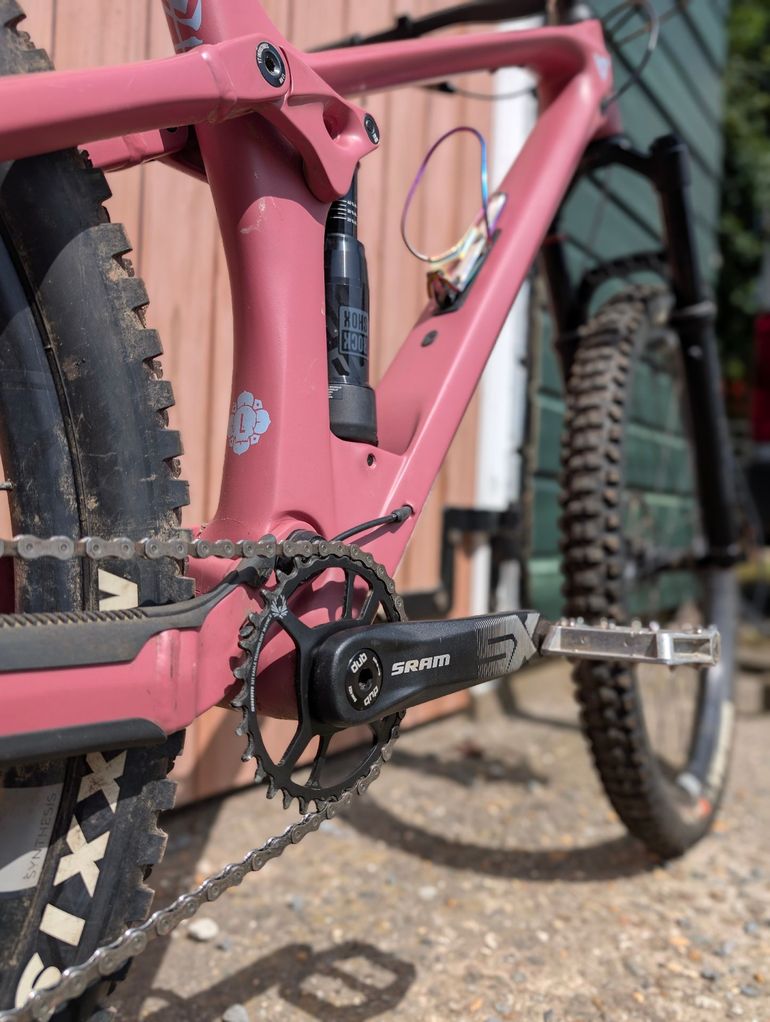 Used YT Industries Izzo Other 2025 Mountainbike — image 7 of 10