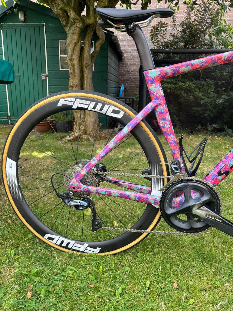 Used Specialized S-Works Tarmac SL7 Frameset 2023 2023 Road & Gravel — image 3 of 5
