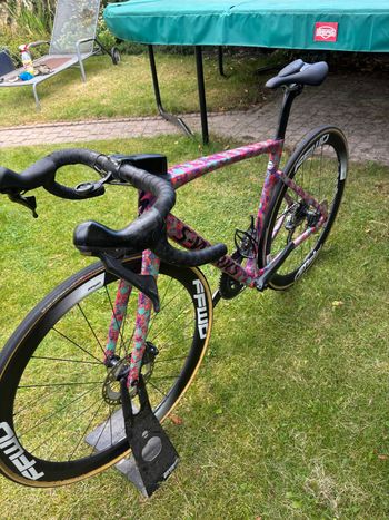 Used Specialized S-Works Tarmac SL7 Frameset 2023 2023 Road & Gravel — image 2 of 5