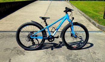 Used CUBE ACID 240, DISC 2025 2025 Kids & Youth