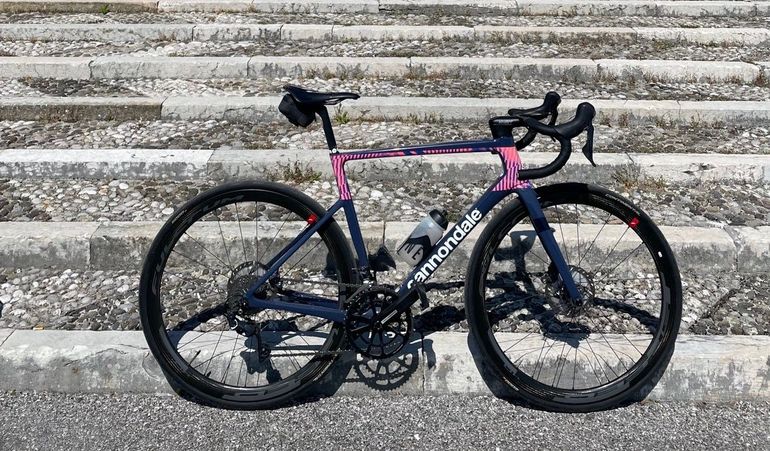 Used Cannondale SuperSix EVO Hi-MOD 2 2023 2023 Road & Gravel — image 2 of 3