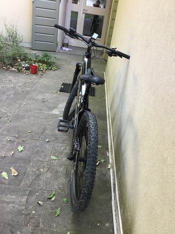 Used Trek Trek Powerfly FS GEN3 2024 Mountainbike, Schwarz — image 5 of 5