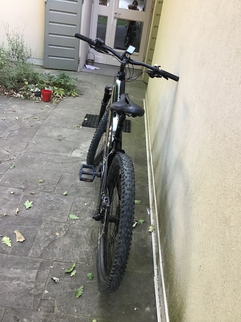 Used Trek Trek Powerfly FS GEN3 2024 Mountainbike, Schwarz — image 5 of 5