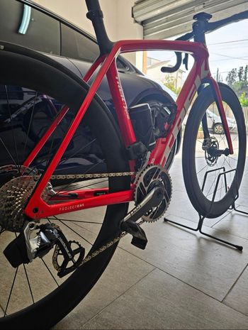 Used Trek Emonda SRAM Red 2023 Road & Gravel, Red — image 2 of 3