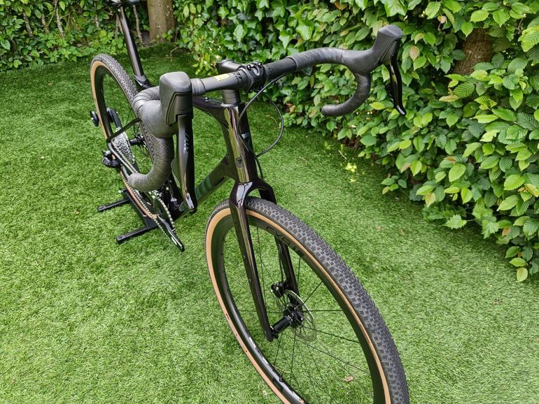 Used Giant Revolt, Advanced Pro 1 2023 2023 Road & Gravel — image 14 of 17