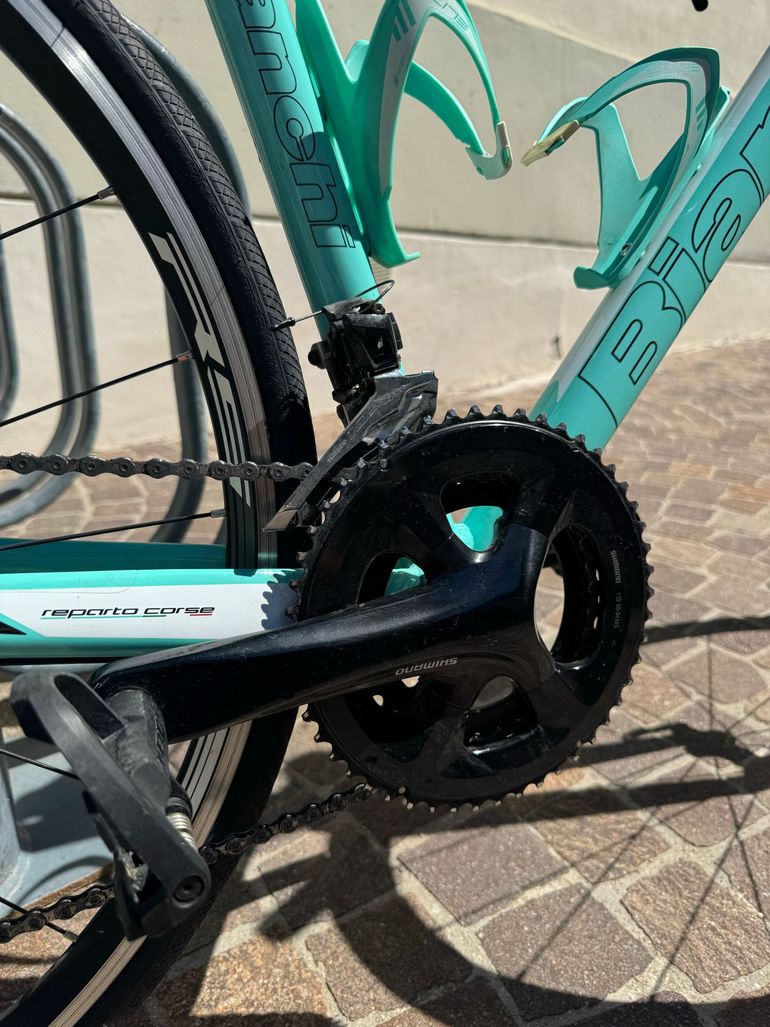 Used Bianchi Nirone Shimano 105 2018 Road & Gravel, Verde — image 7 of 9
