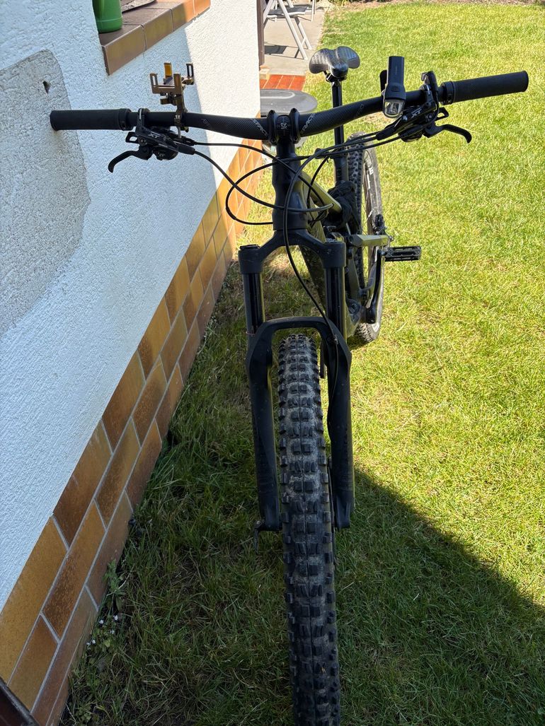 Used Canyon Spectral AL 6.0 2020 2020 Mountainbike — image 2 of 3