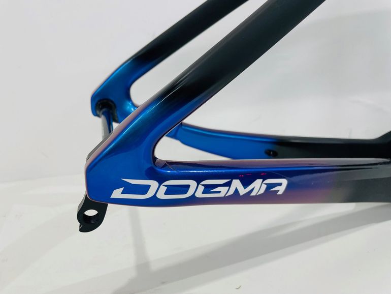 Used Pinarello DOGMA F LUXTER BLUE SHINY 46.5 Frameset 2026 Road & Gravel, Blue — image 3 of 6