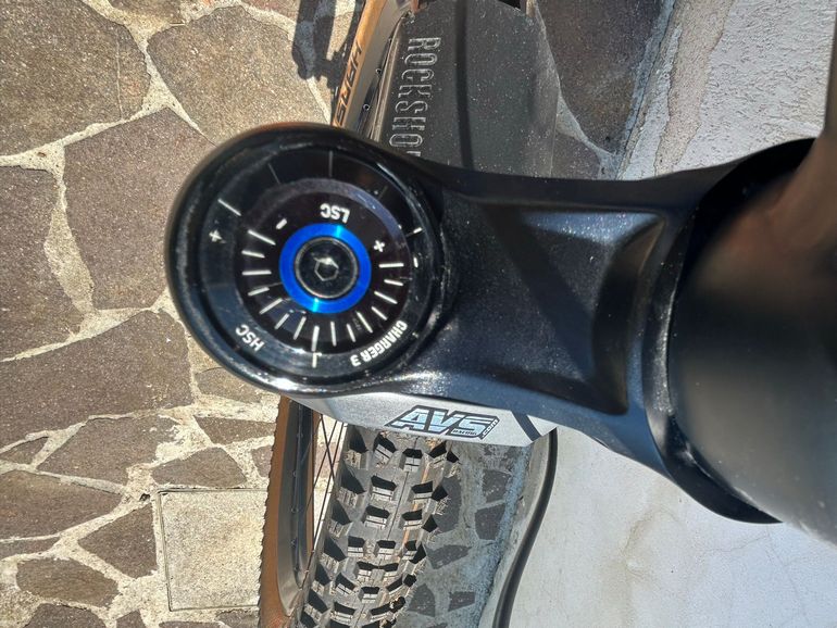 Used Dartmoor Primal Shimano Deore XT 2023 Mountainbike, Black — image 7 of 7