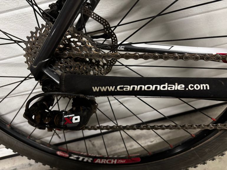 Used Cannondale FLASH 29ER 2013 Mountainbike, White — image 8 of 8