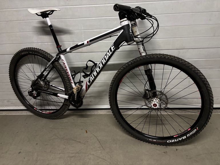 Used Cannondale FLASH 29ER 2013 Mountainbike, White — image 1 of 8