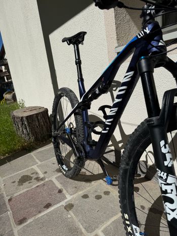 Used Canyon LUX Shimano Deore XT 2021 Mountainbike, Blu — image 6 of 10