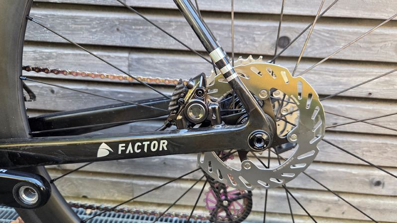 Used Factor O2 Shimano Ultegra Di2 2023 Road & Gravel, Black — image 8 of 9