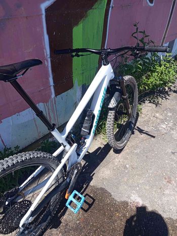 Used Santa Cruz Tallboy GX AXS / Carbon C 2024 Frameset 2024 Mountainbike, Blanco — image 4 of 9