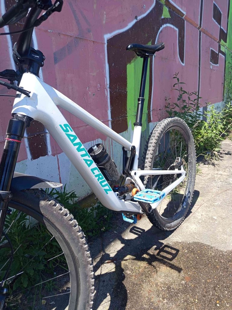 Used Santa Cruz Tallboy GX AXS / Carbon C 2024 Frameset 2024 Mountainbike, Blanco — image 6 of 9