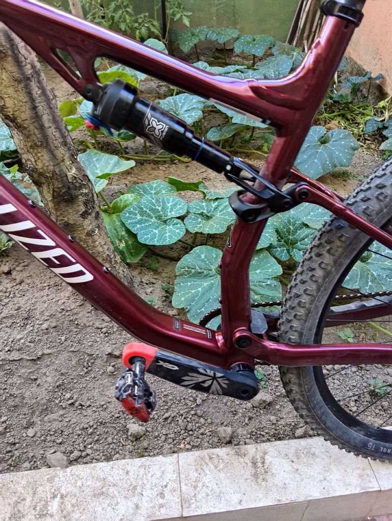 Used Specialized Chisel 2025 2025 Mountainbike, Red, 29 — image 5 of 9