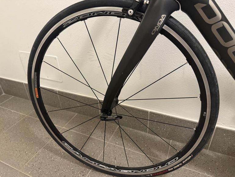 Used Pinarello DOGMA F8 2015 2015 Road & Gravel, Black — image 7 of 10