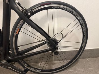 Used Pinarello DOGMA F8 2015 2015 Road & Gravel, Black — image 8 of 10