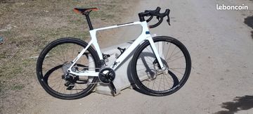 Tweedehands Cube Agree C62 Pro 2024 Road & Gravel — afbeelding 1 van 3