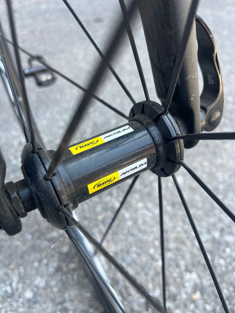 Used FRW FRW Custom Shimano Ultegra 2014 Road & Gravel, Black — image 10 of 16