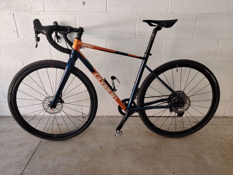 Used Olympia Handy 2023 M 2023 Road & Gravel, Naranja — image 1 of 7