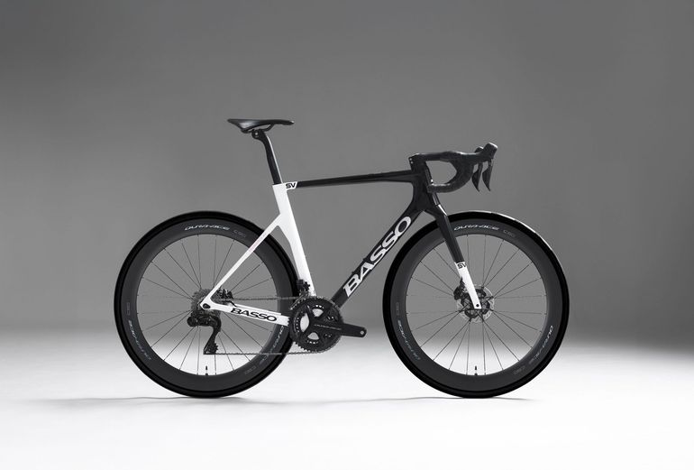 Used Basso Diamante SV Shimano Ultegra 8170 Di2 2025 2025 Road & Gravel — image 2 of 10