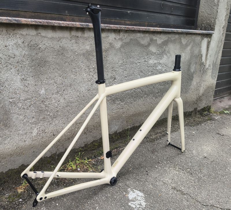 Used Specialized S-Works Aethos Frameset 2022 Frameset 2022 Road & Gravel, Orange — image 2 of 13