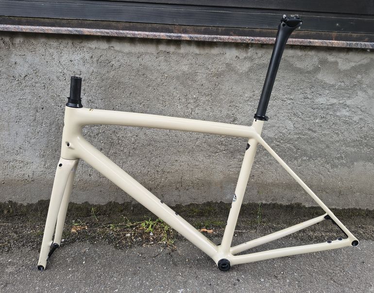 Used Specialized S-Works Aethos Frameset 2022 Frameset 2022 Road & Gravel, Orange — image 5 of 13