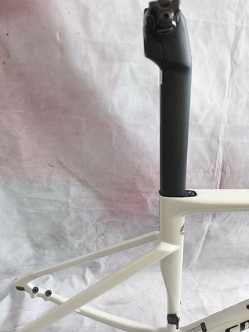Used Specialized S-Works Tarmac SL7 Frameset 2023 Frameset 2023 Road & Gravel, White — image 3 of 10