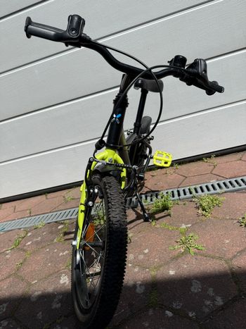 Used B’TWIN 16 Inch KIDS BIKE DARK HERO 500 4-6 YEARS OLD 2024 2024 Youth, Schwarz — image 2 of 6