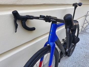 Used Cannondale SuperSix EVO Hi-MOD 2 2023 2023 Road & Gravel, Blue — image 4 of 15