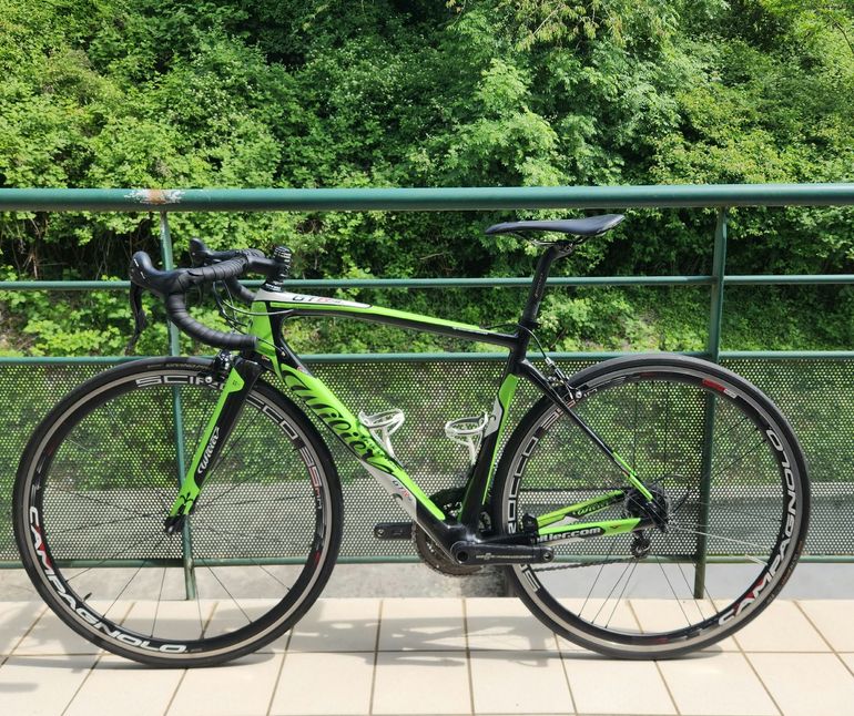 Used Willier Willier Custom Campagnolo Chorus 2016 Road & Gravel, Green — image 2 of 9