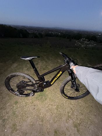 Used Santa Cruz 5010 X0 AXS / Carbon CC 2024 2024 Mountainbike, Black, 29, 27.5 — image 16 of 17