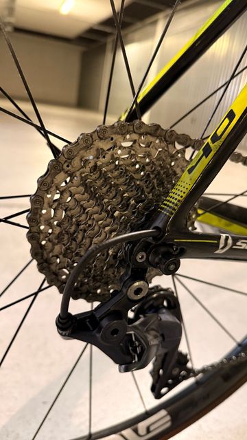 Used Scott Foil 20 2017 2017 Road & Gravel, Black — image 3 of 6